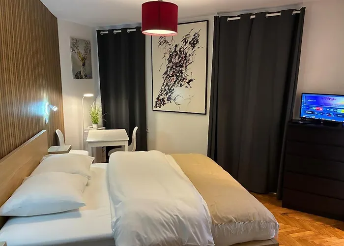 Appartement Number 9 *