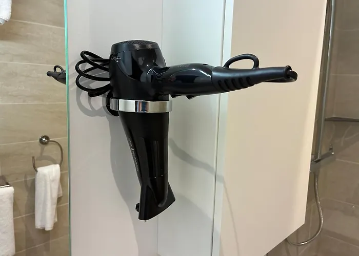 Appartement Number 9 *